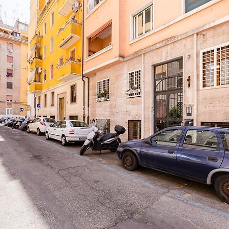 Bmga L The White Crown Apartment In Testaccio Rome Buitenkant foto