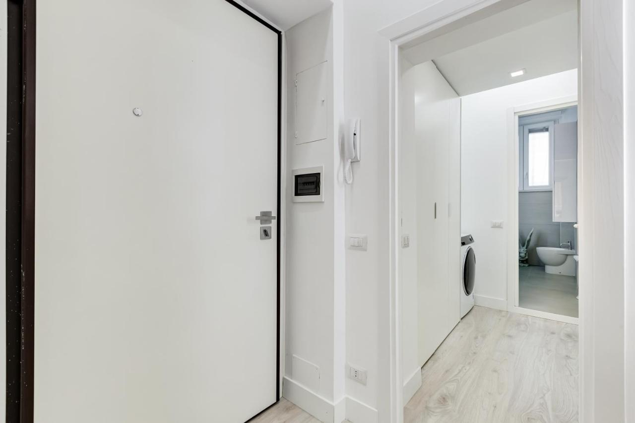 Bmga L The White Crown Apartment In Testaccio Rome Buitenkant foto