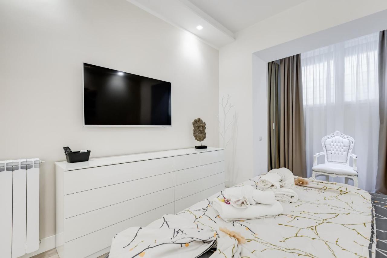 Bmga L The White Crown Apartment In Testaccio Rome Buitenkant foto