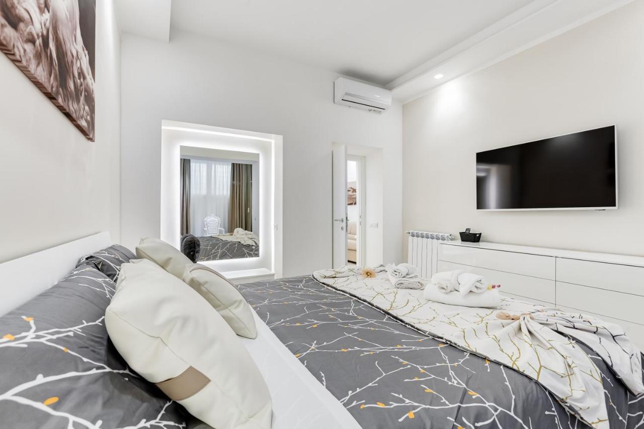 Bmga L The White Crown Apartment In Testaccio Rome Buitenkant foto