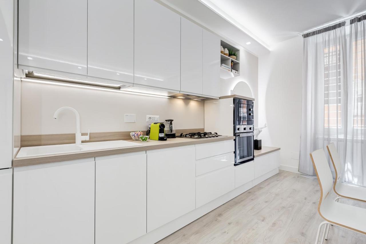 Bmga L The White Crown Apartment In Testaccio Rome Buitenkant foto